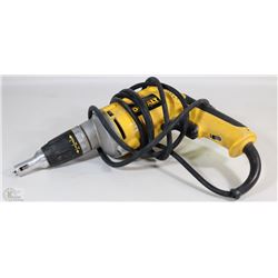 DEWALT ELECTRIC  DRYWALL SCREWDRIVER