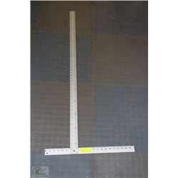 FRAMING CARPENTER SQUARE