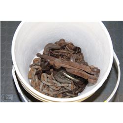 BUCKET WITH 2 HEAVY DUTY TOW CHAINS - 14F' AND 11'