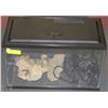 Image 1 : 20 GAL FISH TANK WITH PUMP AND ROCK PUMP