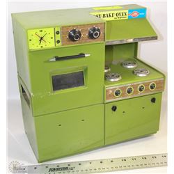 VINTAGE EASY BAKE OVEN