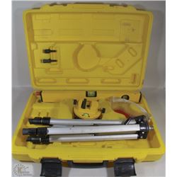 LASER LEVEL IN HARD CASE