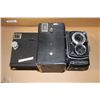 Image 1 : LOT OF 3 VINTAGE CAMERAS INCLUDING BROWNIE JUNIOR,