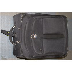 BLACK AMERICAN TOURISTER TRAVEL BAG