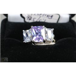 STERLING 925/ SILVER RING SIZE 7 CUBIC STONES