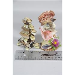 LOT OF TWO ANIMALS MADE FROM SEA SHELLS