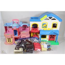 DOLLHOUSES WITH FURNITURE