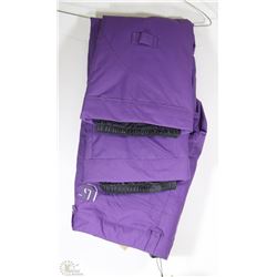 GIRLS BURTON SWEETHEART SNOWBOARDING PANTS SIZE M