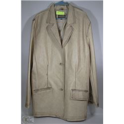 DREESMANN SIZE XL MENS LEATHER JACKET