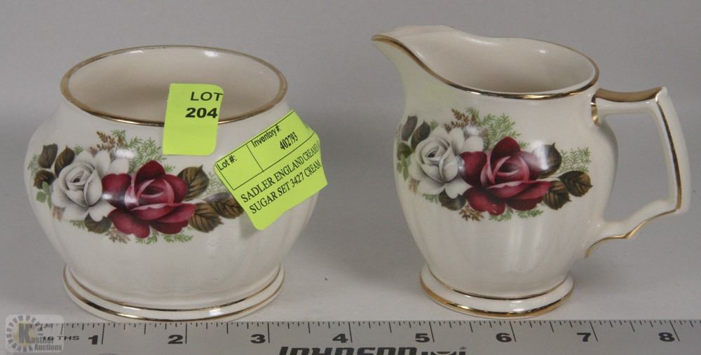 SADLER ENGLAND CREAMER AND SUGAR SET 3427 CREAM