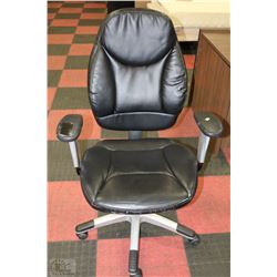 OFFICE CHAIR ON CASTORS IN ROUGH CONDITION