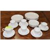 Image 1 : 30PC ROYAL DOULTON FUSION PLATINUM CHINA SET