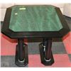 Image 1 : BLACK AND GREEN END TABLE