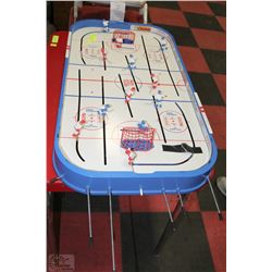 STIGA TABLETOP HOCKEY GAME COLLECTIBLE
