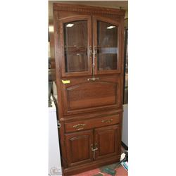 ESTATE PALLISER CHINA CABINET W/2-SHELF
