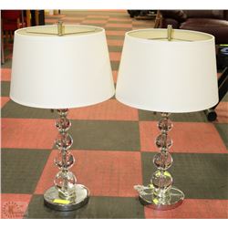 2 MODERN LAMPS