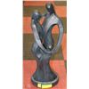 Image 1 : LARGE FAMILY SCULPTURE - 21 INCHES TALL