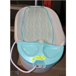 SUMMER INFANT SOOTHING WATERS BABY BATH & SPA