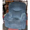 Image 1 : BLUE MATERIAL LAZYBOY RECLINER