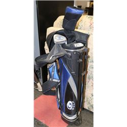 JUNIOR TOUR JUNIOR GOLF CLUB SET WITH CASE &