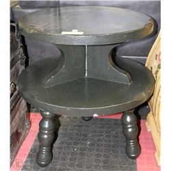 2-TIER BLACK WOOD SIDE TABLE