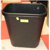 Image 1 : TWO OFFICE GARBAGE CANS