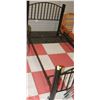 Image 1 : BLACK METAL SINGLE BEDFRAME