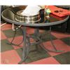 Image 1 : BLACK AND GREY PATIO TABLE