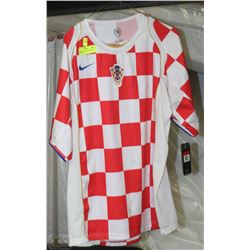 NIKE "CROATIA" SOCCER JERSEY SIZE LARGE