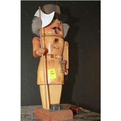 MATTHES GMBLT NUTCRACKER FACTORY WOODEN SCULPTURE