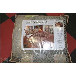 7PC NEW COMFORTER SET QUEEN SIZE