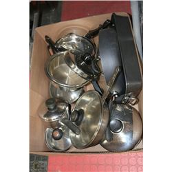 LARGE BOX W/BAKING PAN, & POTS/PANS