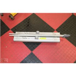 LOT OF 2 PORTABLE ADVERTISING SCREENS (PULL-UP)