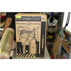 NEW "R.J.SPAGNOLS" EQUIPMENT KIT FOR BEER & WINE
