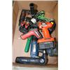 Image 1 : FLAT W/VARIOUS CORDLESS TOOLS - SOME