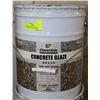 Image 1 : CLOVERDALE 5 U.S. GALLON BUCKET OF CONCRETE GLAZE
