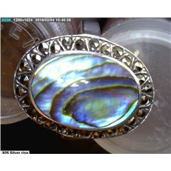 .925 silver ring - size 9.5