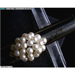 .925 silver ring - size 4