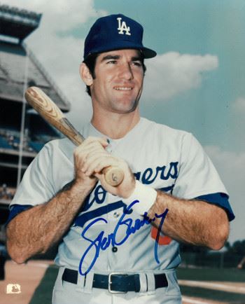 Steve Garvey Signed Los Angeles Dodgers 8X10 Photo (Bat On Shoulder-Sky ...