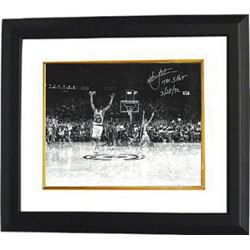 Christian Laettner Signed Duke Blue Devils Horizontal B&W Metallic 16X20 Photo Custom Framed The Sho