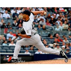 Mariano Rivera Wind Up Horizontal 16X20 Uns.