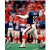 Image 1 : Jim Kelly Throwing 8X10 Photo Uns