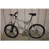 Image 1 : SILVER NO NAME 18 SPEED FRONT SUSPENSION MOUNTAIN BIKE WITH FRONT DISK BRAKE