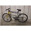 Image 2 : 2 BIKE: GREEN RALEIGH MOUNTAIN BIKE AND SILVER NORCO MOUNTAIN BIKE