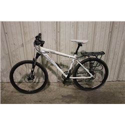 WHITE KONA 27 SPEED FRONT SUSPENSION HYBRID BIKE WITH DISK BRAKES