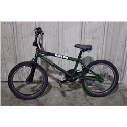 GREEN SPECIALIZED STUNT BIKE