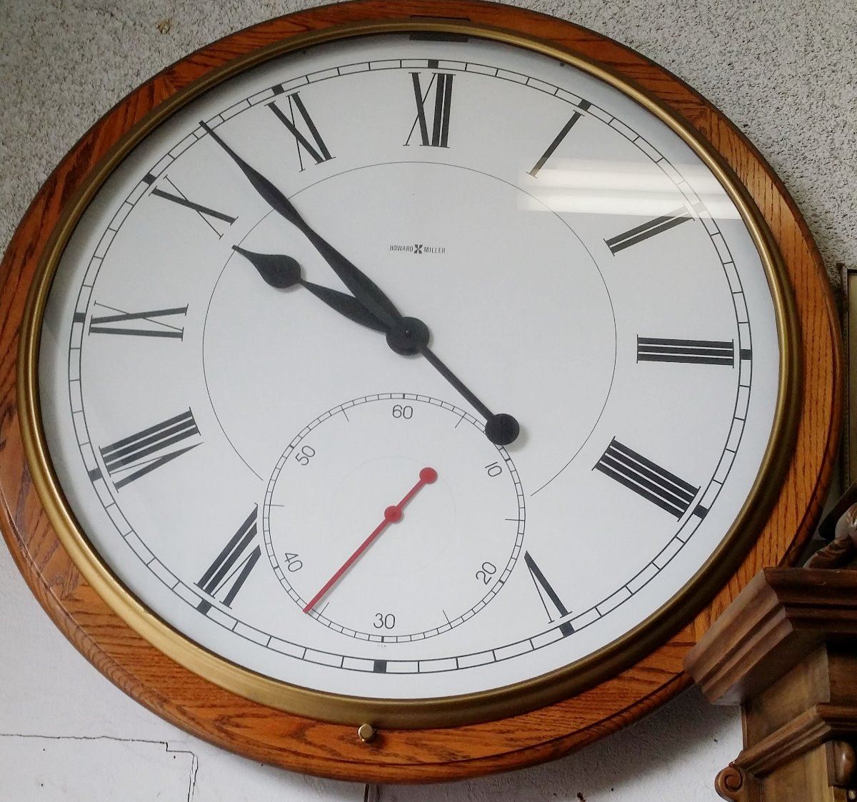 Howard Miller XXL Rare Vintage Wall Clock 42", 40lbs