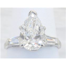 2.89 ctw Diamond Ring - Platinum