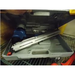 PHEUMATIC AIR NAILER WITH CASE- NEW