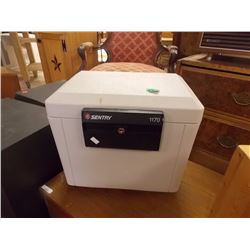 SENTRY 1170 SAFE- NO KEY